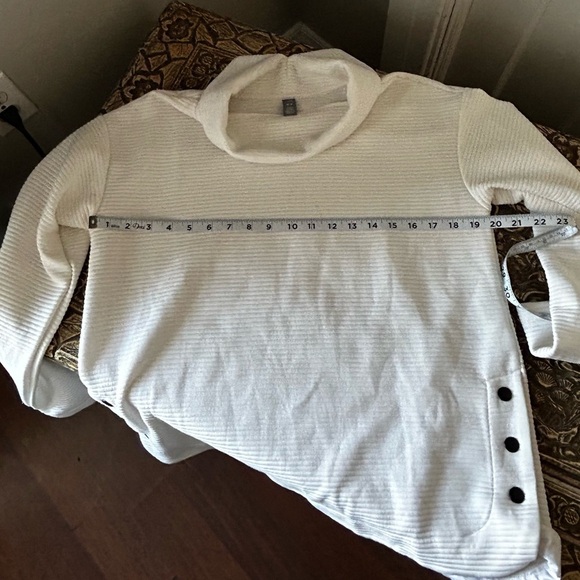 07 - Side med, Joe, fresh cream colour long sleeve - Picture 6 of 8